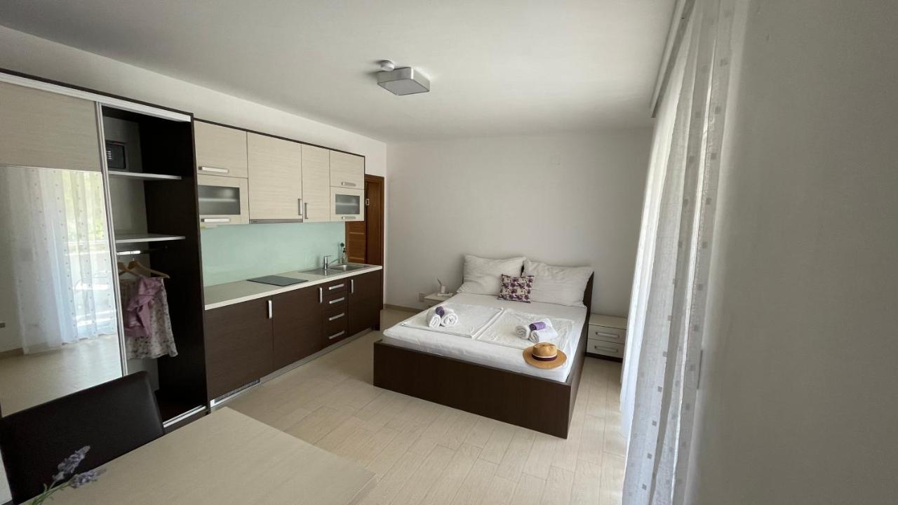 Lavanda Apartments Baška Voda Kültér fotó