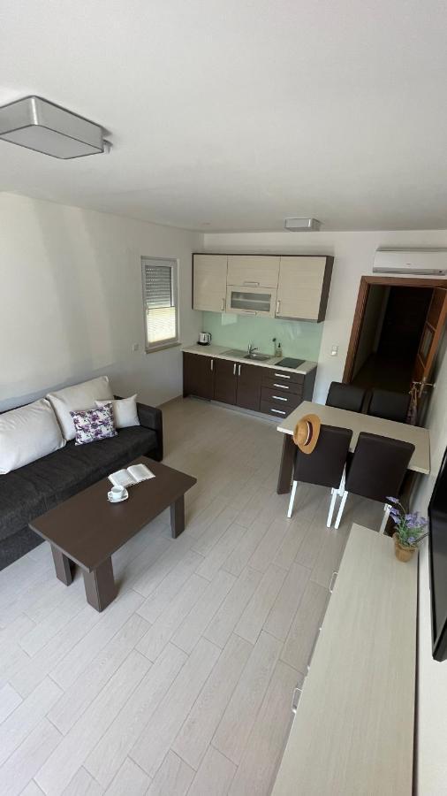 Lavanda Apartments Baška Voda Kültér fotó