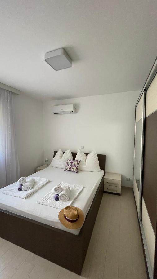 Lavanda Apartments Baška Voda Kültér fotó