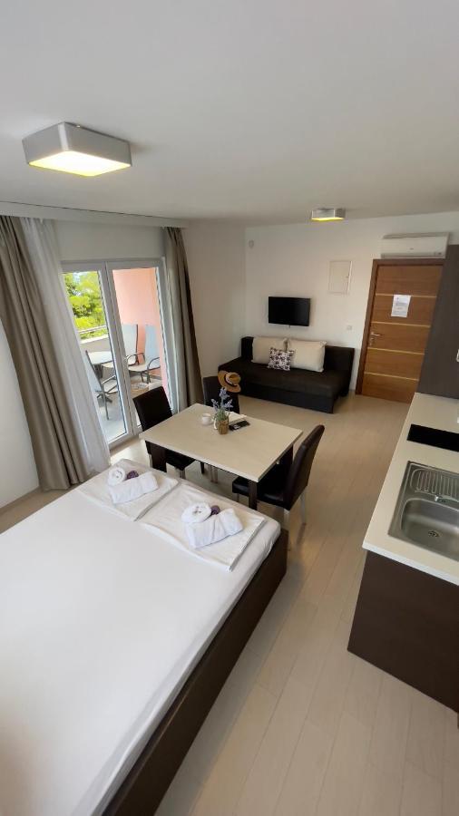 Lavanda Apartments Baška Voda Kültér fotó